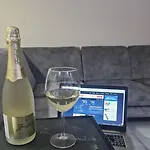 Mias Luxury 아파트 *