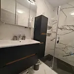 Mias Luxury
