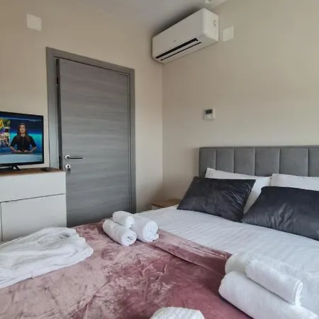 Mias Luxury Appartement *