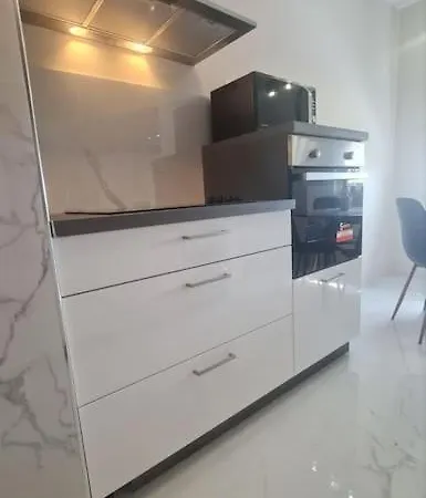 Mias Luxury Apartment *