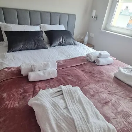 Mias Luxury Appartement *