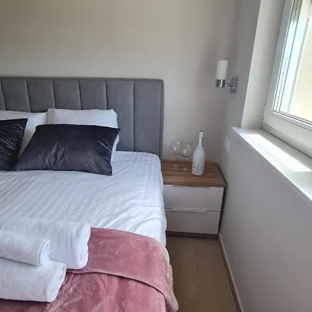 Mias Luxury Риека