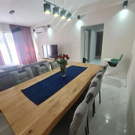 Mias Luxury * רייקה
