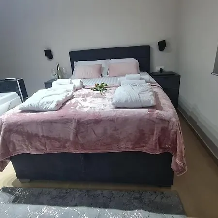 דירה Mias Luxury רייקה