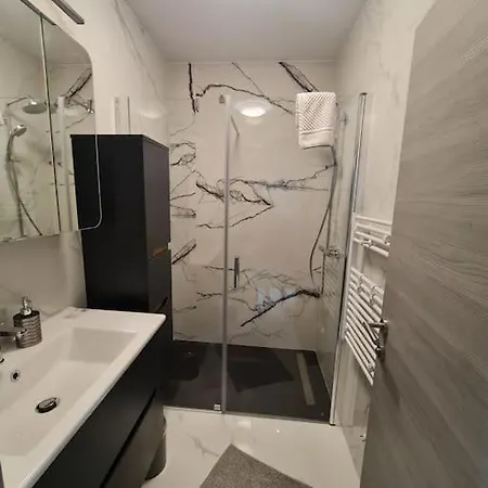Mias Luxury * רייקה